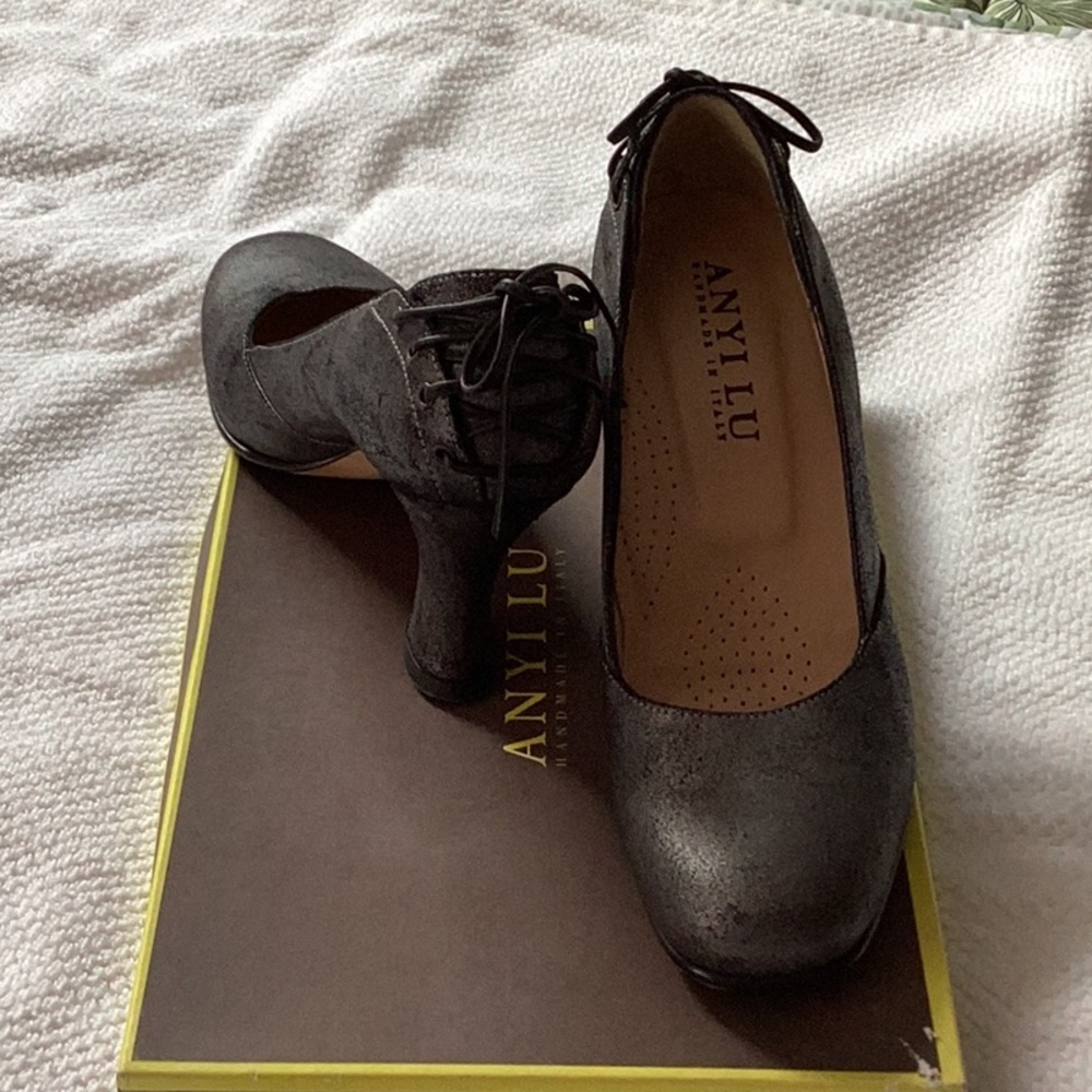Anyi Lu Corset Waltz Pumps in Antique Iron.